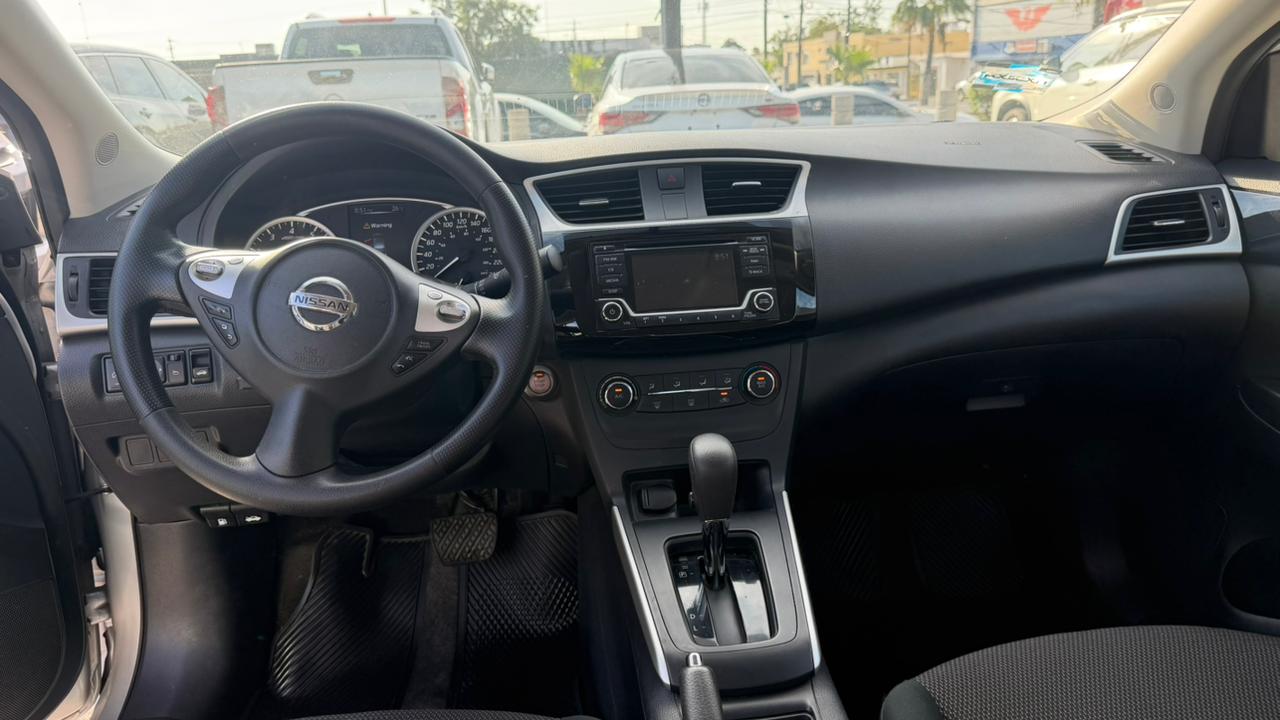 2019 Nissan SENTRA 4 PTS ADVANCE CVT AAC F NIEBLA RA-16