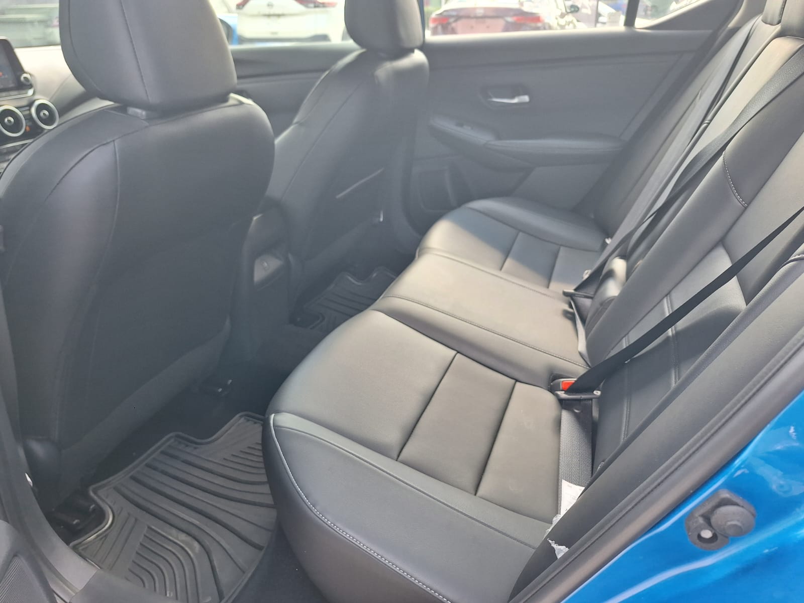 2025 Nissan SENTRA 4P SR BI-TONO L42.0 AUT