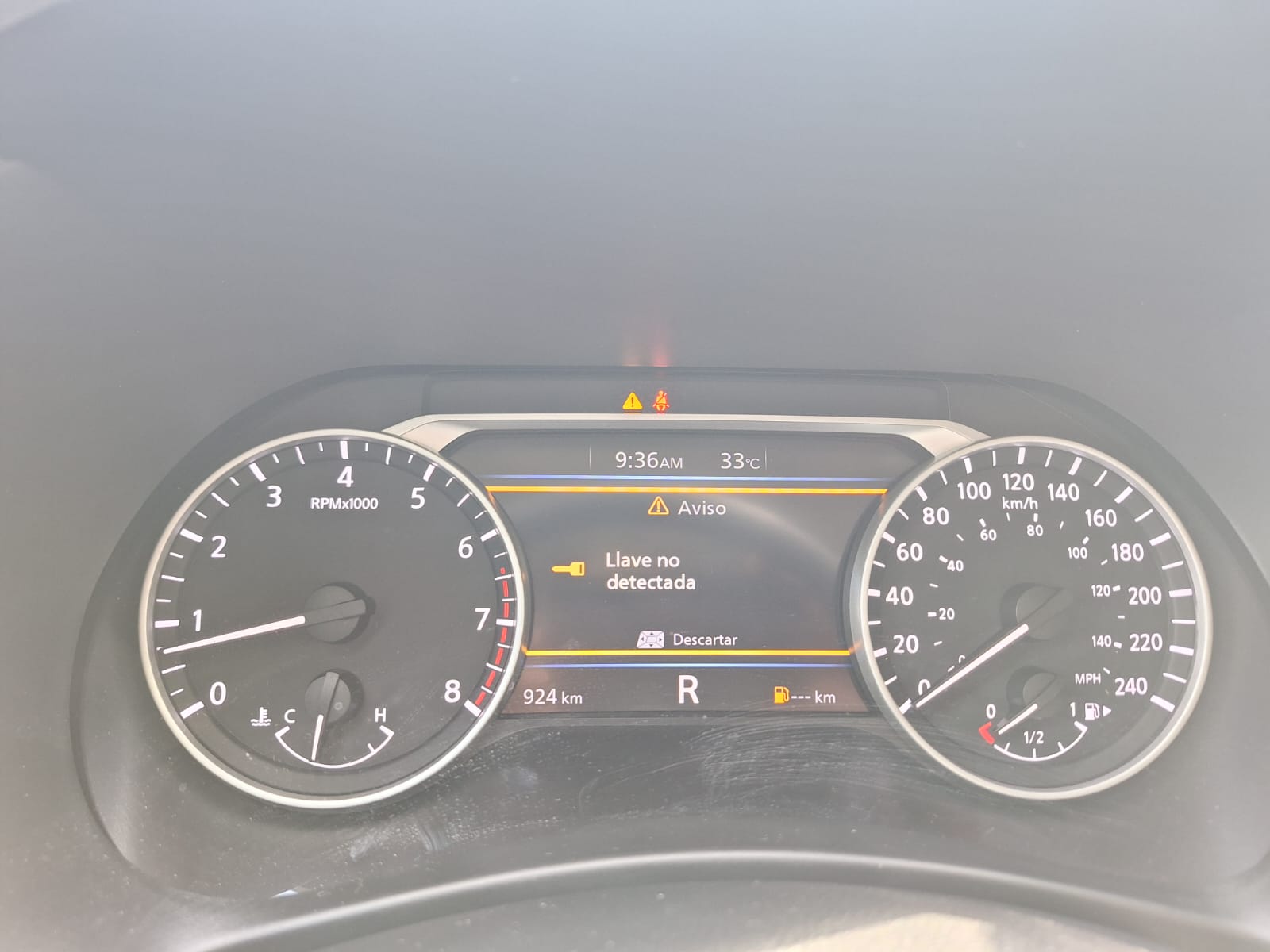 2025 Nissan SENTRA 4P SR BI-TONO L42.0 AUT