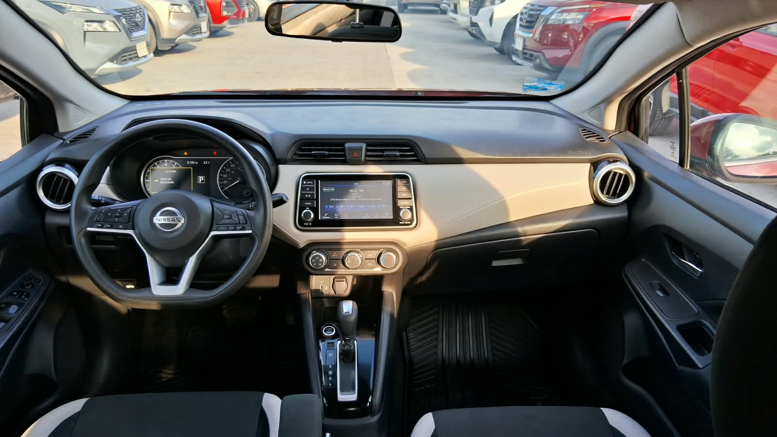 2021 Nissan VERSA 4 PTS ADVANCE CVT AAC VE F NIEBLA RA-16