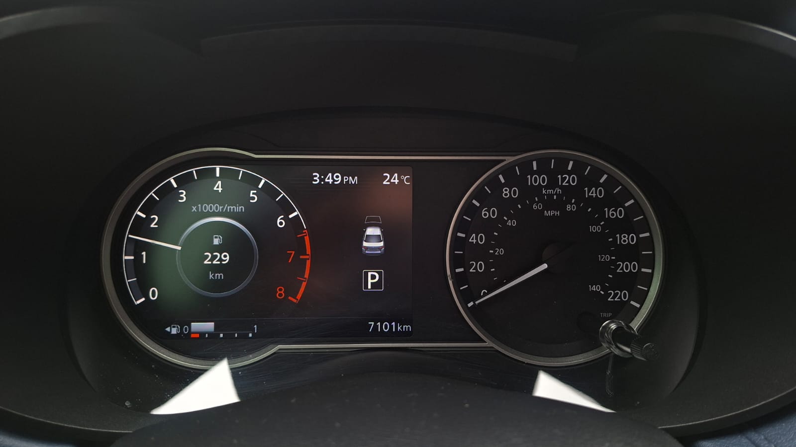 2025 Nissan VERSA 4P ADVANCE L41.6 AUT