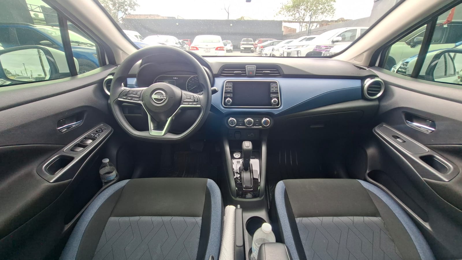 2025 Nissan VERSA 4P ADVANCE L41.6 AUT