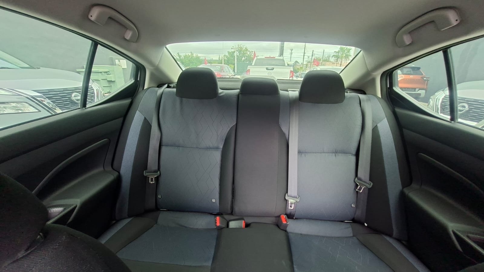 2025 Nissan VERSA 4P ADVANCE L41.6 AUT