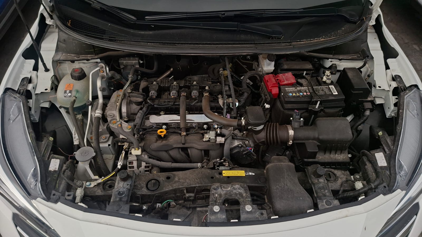 2025 Nissan VERSA 4P ADVANCE L41.6 AUT