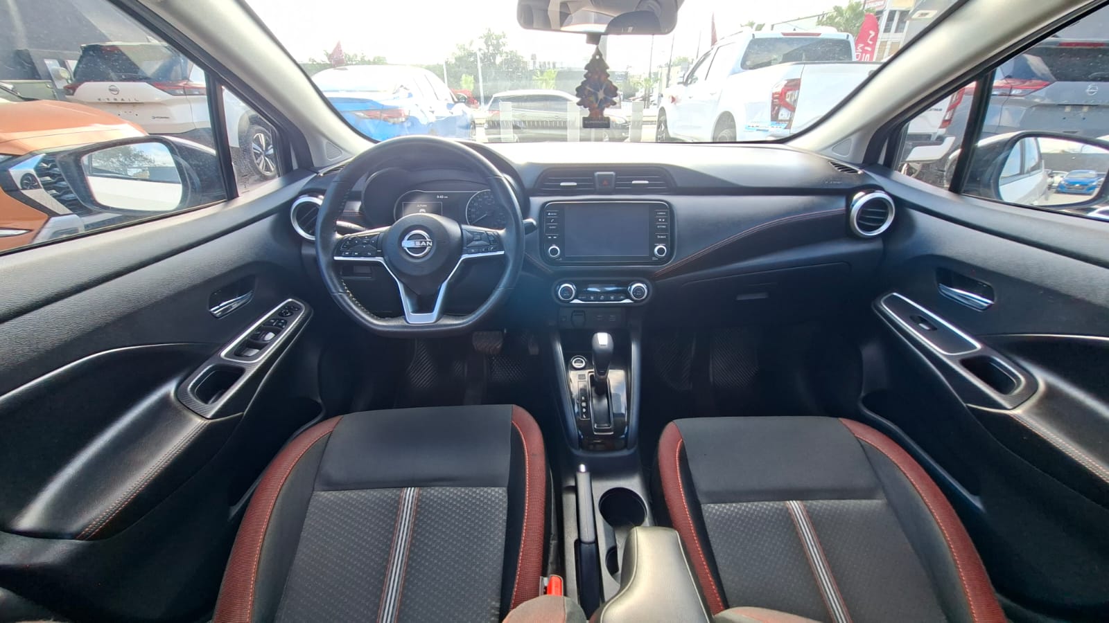 2023 Nissan VERSA 4P SR L41.6 AUT