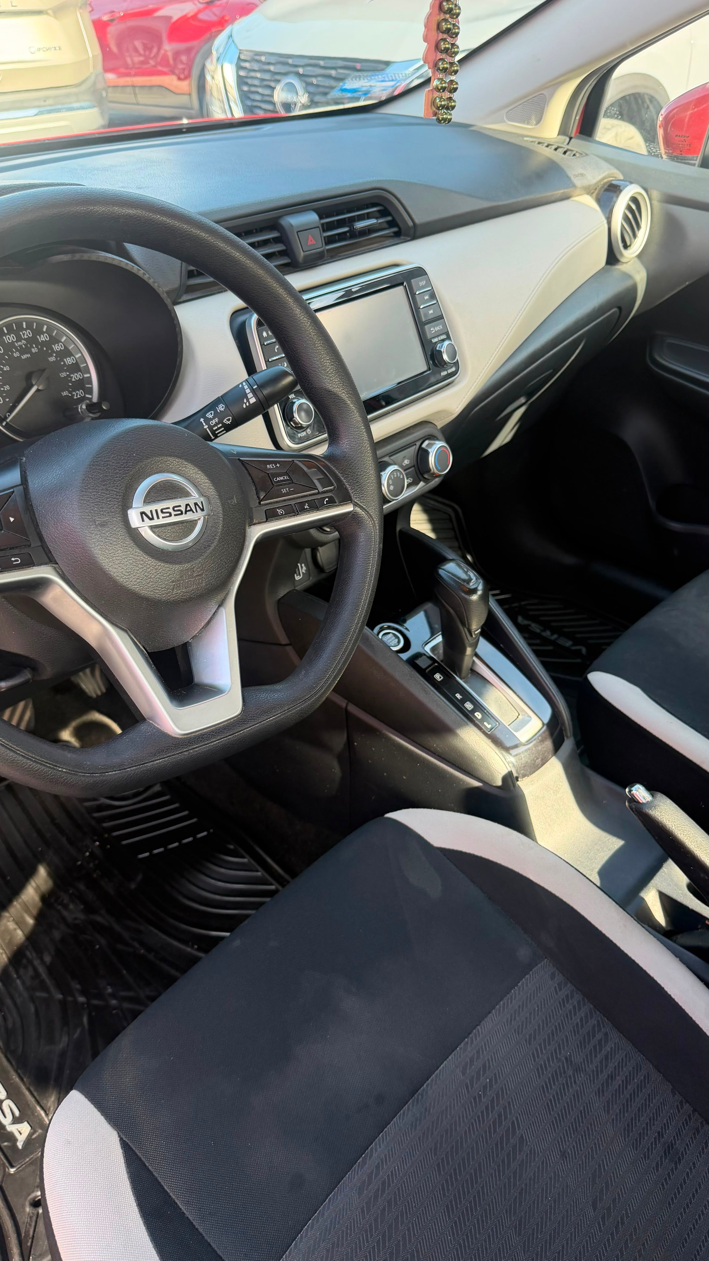 2022 Nissan VERSA 4 PTS ADVANCE CVT AAC VE F NIEBLA RA-16