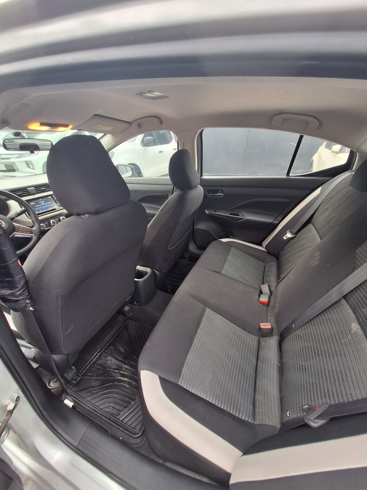 2021 Nissan VERSA 4 PTS ADVANCE CVT AAC VE F NIEBLA RA-16