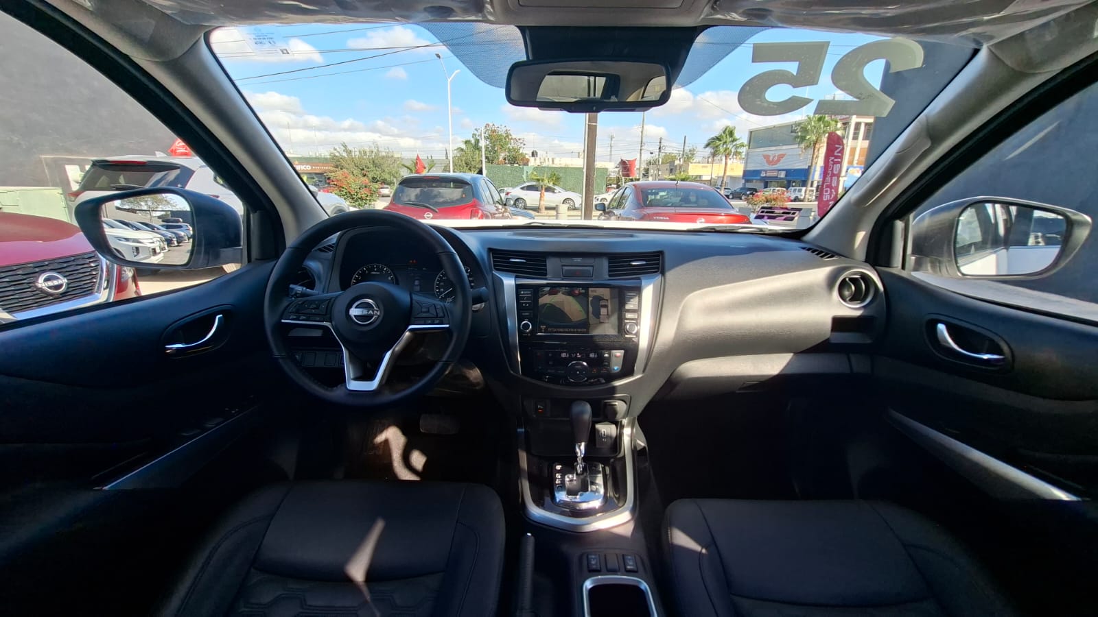 2025 Nissan FRONTIER 4P LE L42.5 AUT