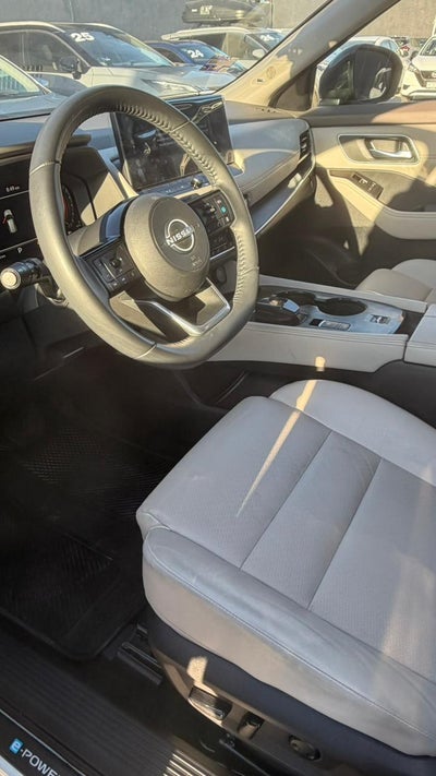 2025 Nissan X-TRAIL 5P PLATINUM E.POWER HEV L31.5 AUT