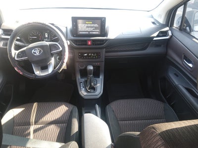 2024 Toyota AVANZA 5P XLE L41.5 AUT